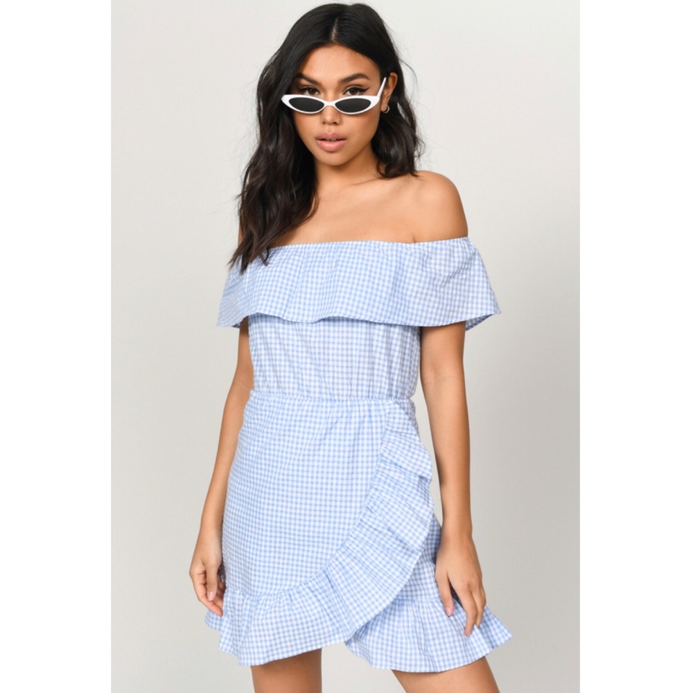 Tobi: Light Blue Off Shoulder Skater Dress